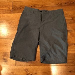Nike golf shorts